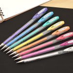 Lápiz Tinta Gel Roller Signo UM 120 Angelic Colour 0.7mm Uni-Ball - Imagen 4